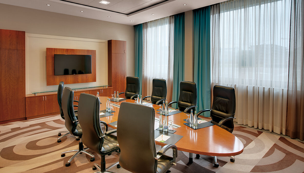 Courtyard By Marriott Zurich North Hotel Екстериор снимка